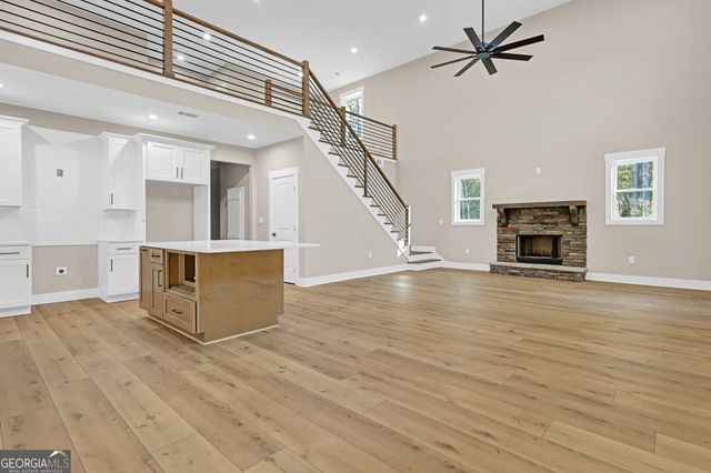 507 North Ridge Road, Barnesville, GA 30204