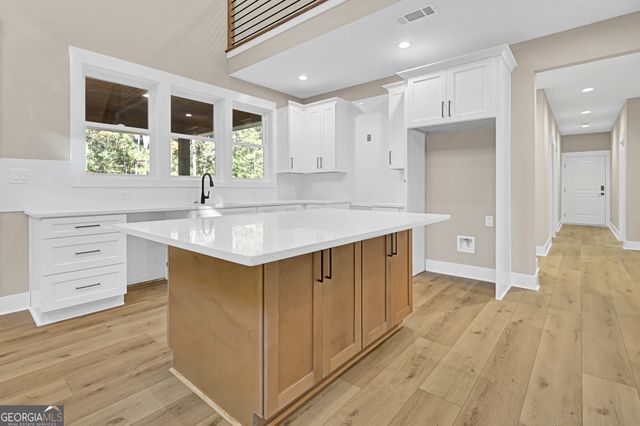 507 North Ridge Road, Barnesville, GA 30204