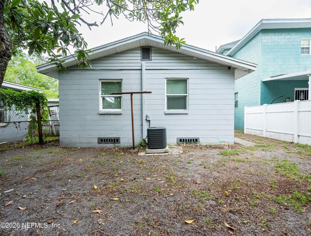 1494 8TH Street W, Jacksonville, FL 32209