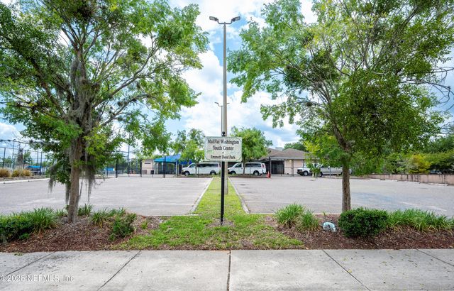 1494 8TH Street W, Jacksonville, FL 32209