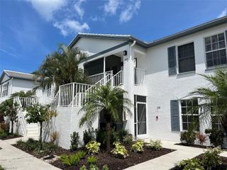 853 Tanbark DR 203, Naples, FL 34108