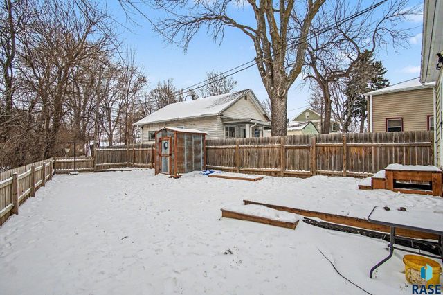 617 S Duluth Ave Avenue, Sioux Falls, SD 57104