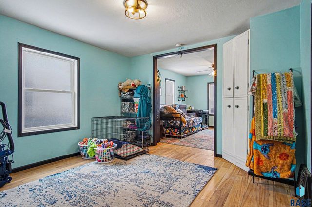 617 S Duluth Ave Avenue, Sioux Falls, SD 57104