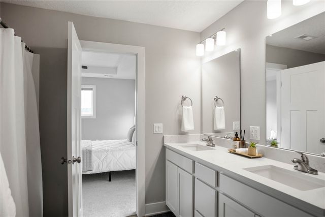 4008 NE 6th Street, Ankeny, IA 50021