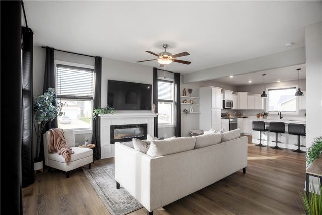 4008 NE 6th Street, Ankeny, IA 50021