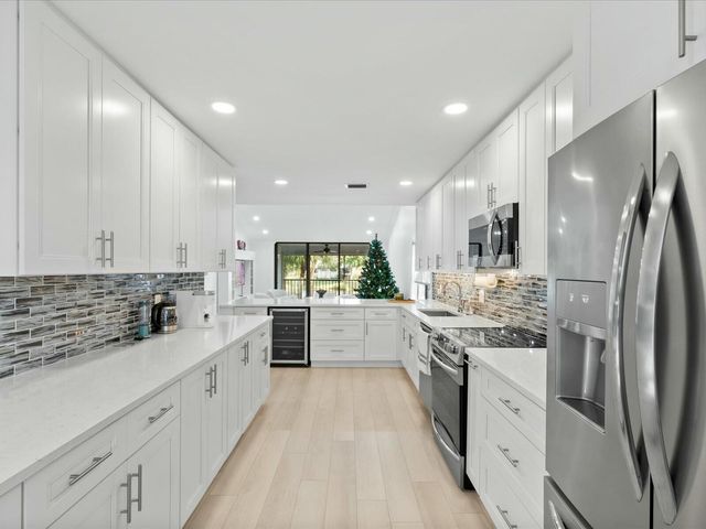 36 Eastgate Drive H, Boynton Beach, FL 33436