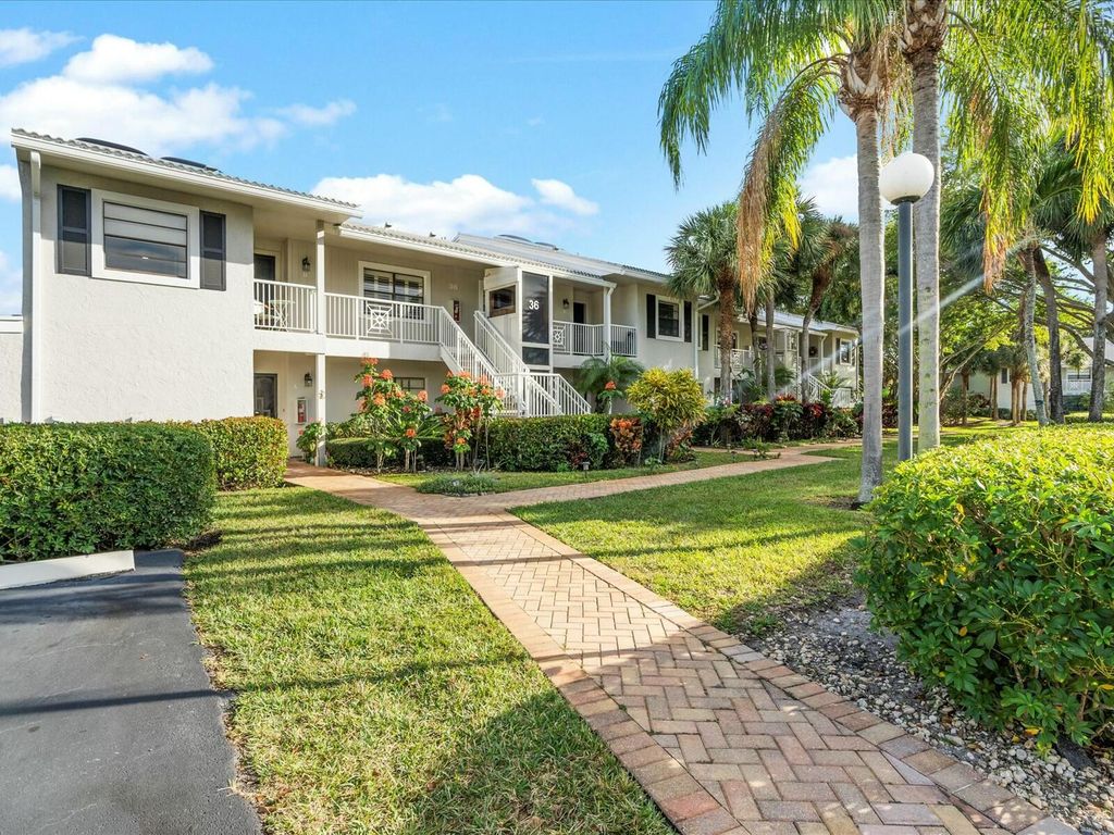 36 Eastgate Drive H, Boynton Beach, FL 33436
