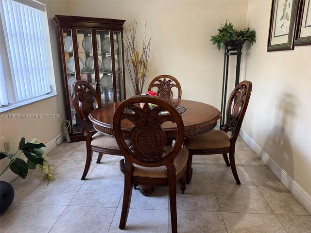 4136 Inverrary Drive 15C, Lauderhill, FL 33319
