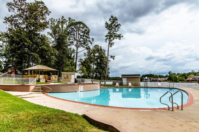 1802 Rollingwood Drive, Huntsville, TX 77340