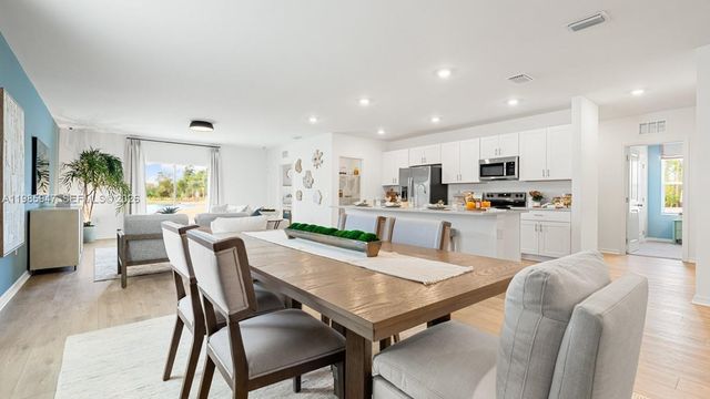 6745 Equinox Lane, North Fort Myers, FL 33917