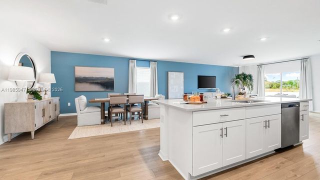 6745 Equinox Lane, North Fort Myers, FL 33917