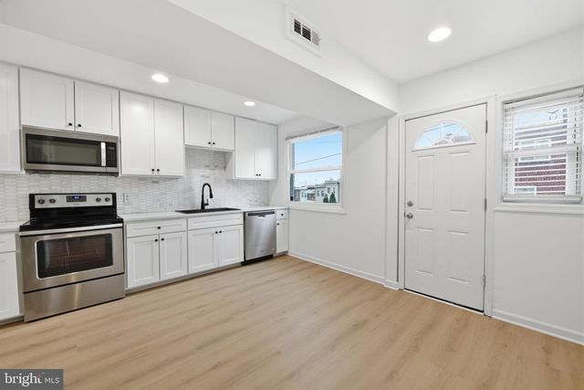 2242 16TH ST NE, Washington, DC 20018