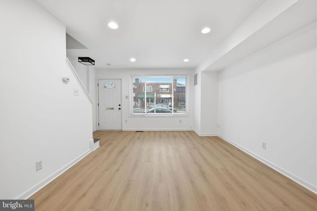 2242 16TH ST NE, Washington, DC 20018