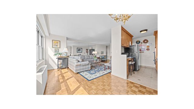 555 Kappock St Apt 10U, New York City, NY 10463
