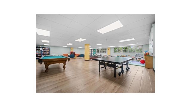 555 Kappock St Apt 10U, New York City, NY 10463