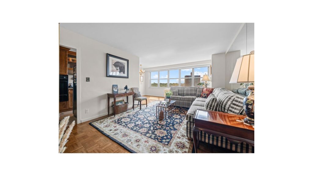 555 Kappock St Apt 10U, New York City, NY 10463