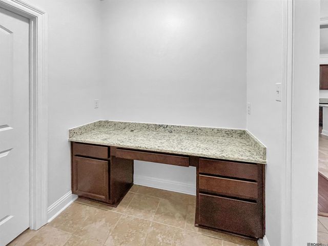 39152 Superior Wood Ave, Gonzales, LA 70737