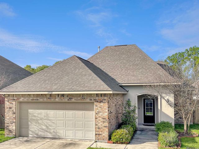 39152 Superior Wood Ave, Gonzales, LA 70737