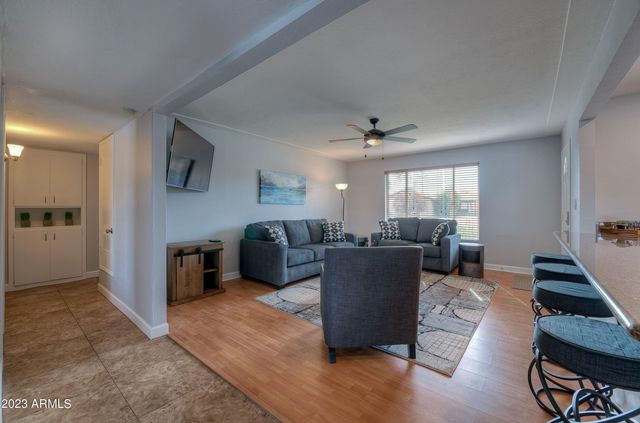 6908 E Edgemont Avenue, Scottsdale, AZ 85257