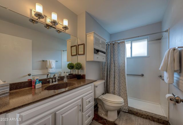 6908 E Edgemont Avenue, Scottsdale, AZ 85257