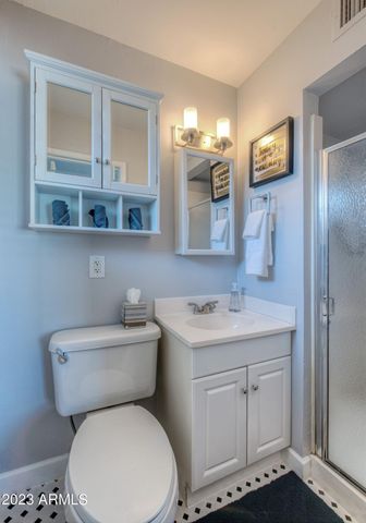 6908 E Edgemont Avenue, Scottsdale, AZ 85257