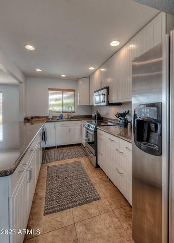 6908 E Edgemont Avenue, Scottsdale, AZ 85257