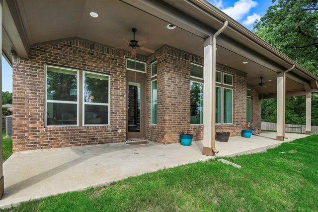 1810 Daly Way, Conroe, TX 77304
