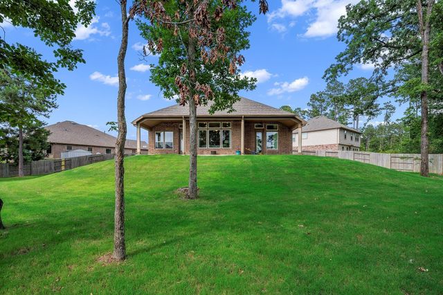 1810 Daly Way, Conroe, TX 77304