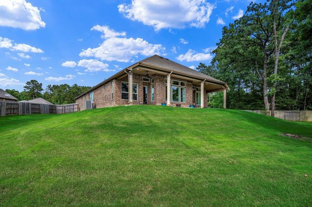 1810 Daly Way, Conroe, TX 77304