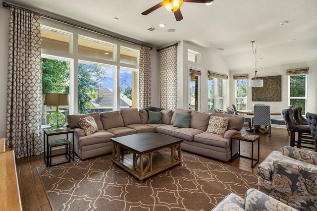 1810 Daly Way, Conroe, TX 77304