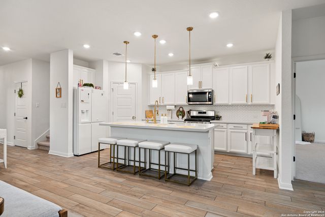 12217 Icon Rdg, San Antonio, TX 78253