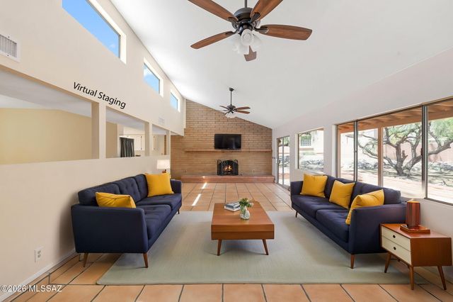 5620 N Barrasca Avenue, Tucson, AZ 85750