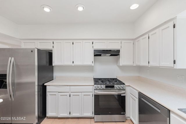 5620 N Barrasca Avenue, Tucson, AZ 85750