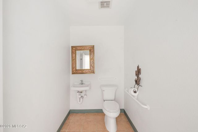 5620 N Barrasca Avenue, Tucson, AZ 85750