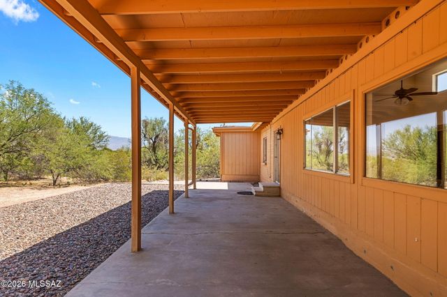 5620 N Barrasca Avenue, Tucson, AZ 85750
