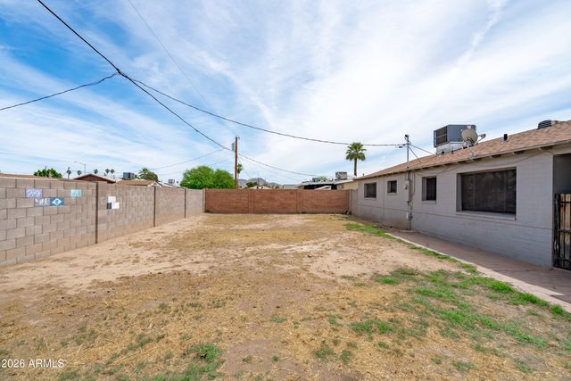 3438 W SIERRA Street, Phoenix, AZ 85029