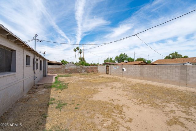 3438 W SIERRA Street, Phoenix, AZ 85029