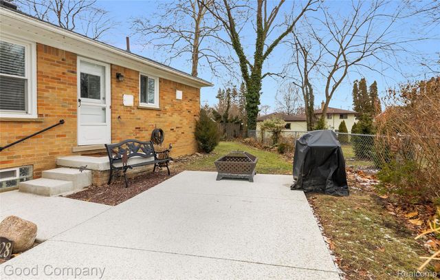 2728 Galpin Avenue, Royal Oak, MI 48073