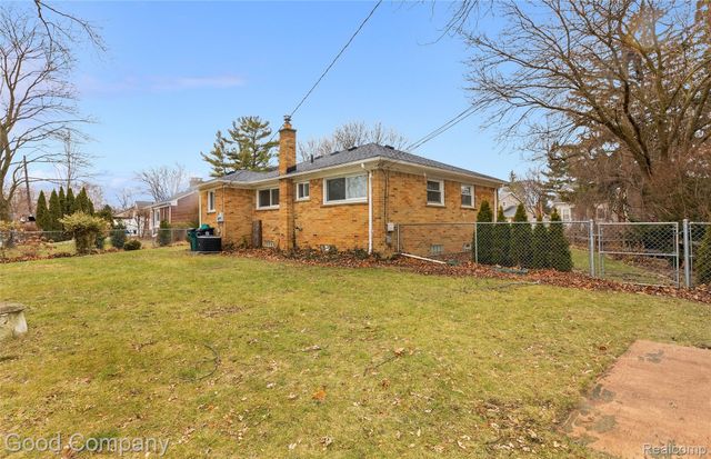 2728 Galpin Avenue, Royal Oak, MI 48073