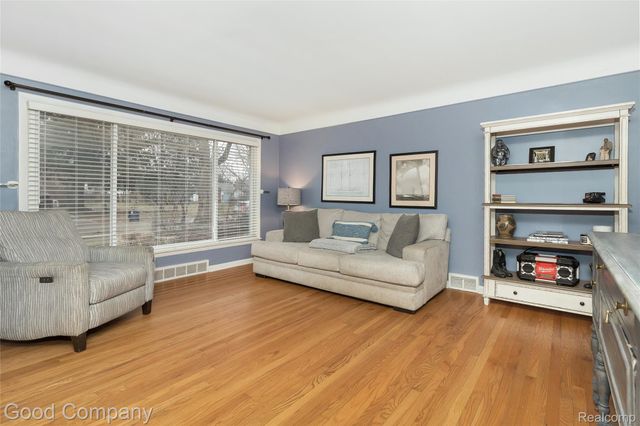 2728 Galpin Avenue, Royal Oak, MI 48073