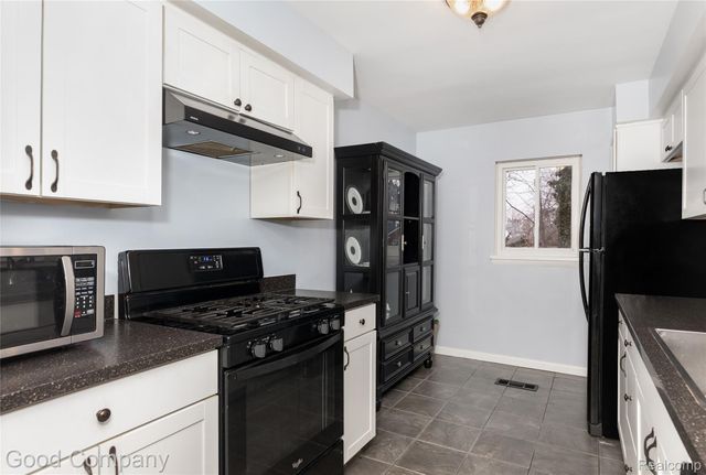 2728 Galpin Avenue, Royal Oak, MI 48073