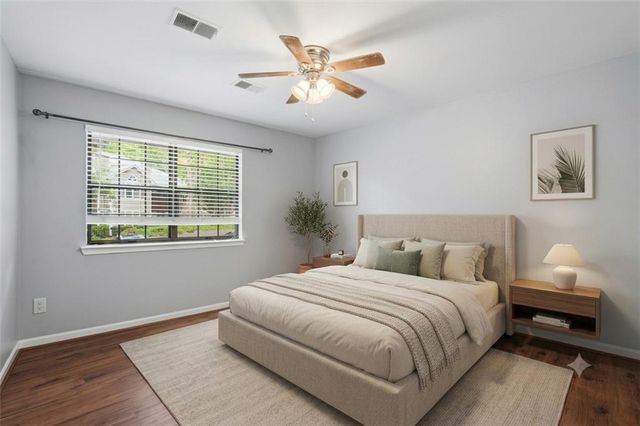 619 Barrington Hills Drive, Atlanta, GA 30350