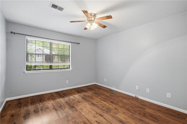 619 Barrington Hills Drive, Atlanta, GA 30350