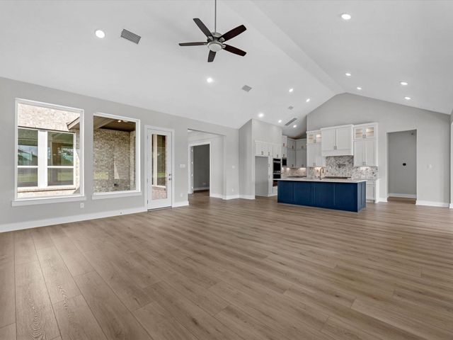 51 James Estates Drive, Fulshear, TX 77441