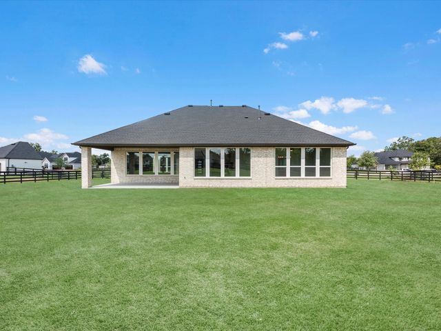 51 James Estates Drive, Fulshear, TX 77441