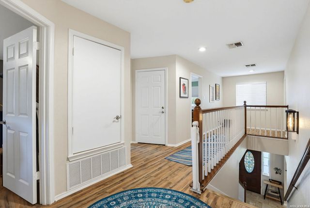 15906 MISSION RDG, San Antonio, TX 78232