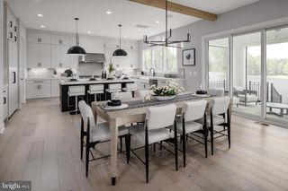 6189 8TH PLACE N, Arlington, VA 22205