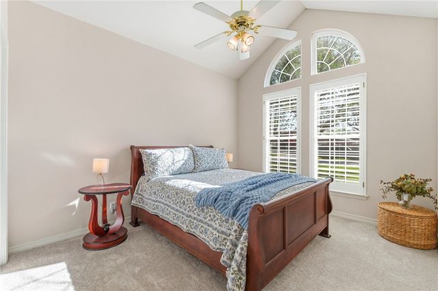 316 Center Drive, Lowell, AR 72745