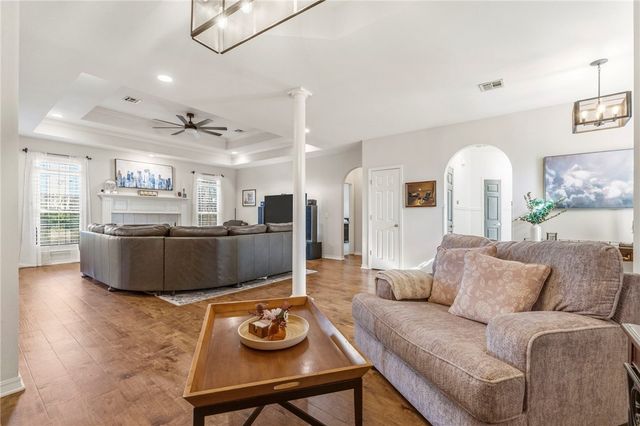 316 Center Drive, Lowell, AR 72745