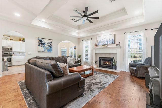 316 Center Drive, Lowell, AR 72745